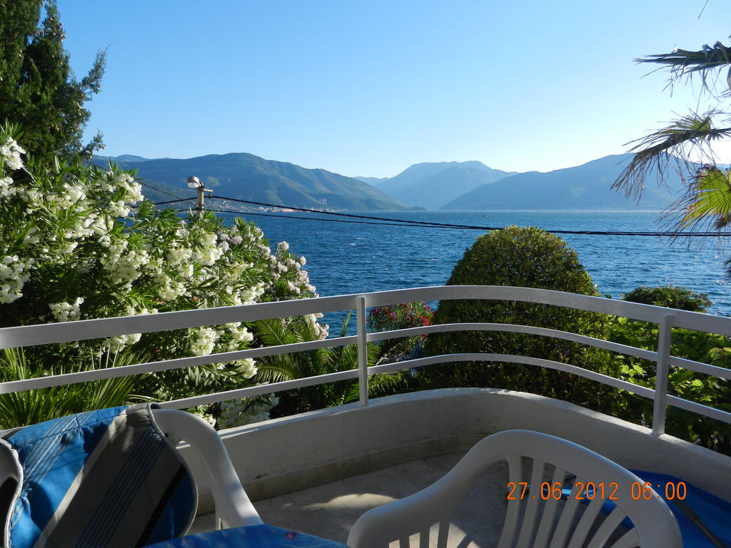 Apartments Sino More Tivat Bilik gambar