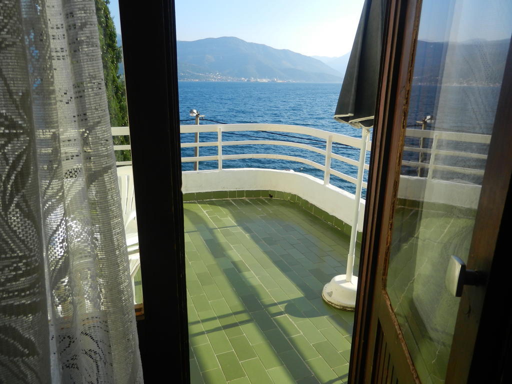 Apartments Sino More Tivat Bilik gambar